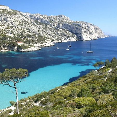 Villa T3 A 10' De Cassis - Piscine Privee Et Cuisine D'Ete Exterieure Carnoux-en-Provence Eksteriør billede